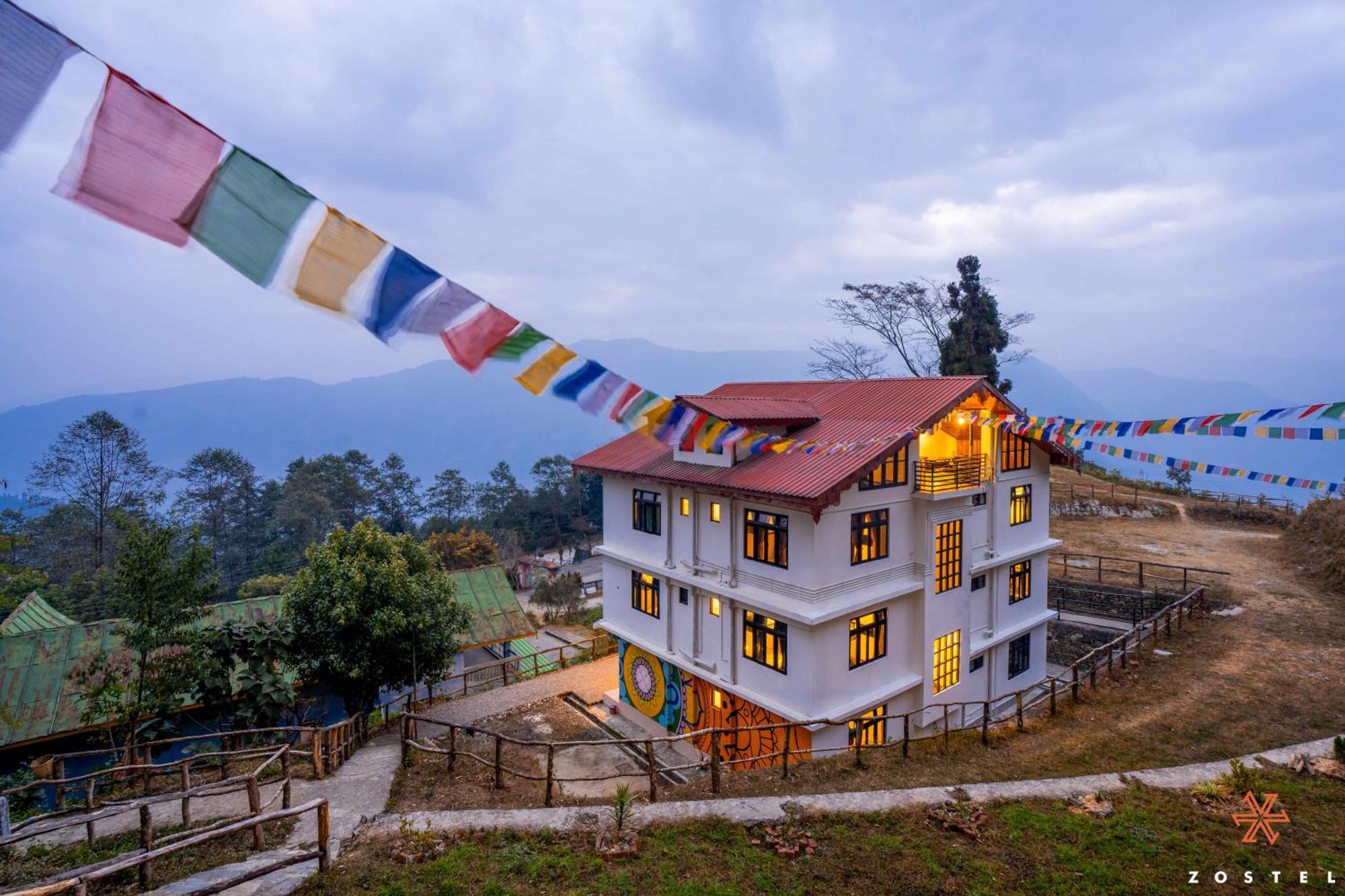 Zostel Rinchenpong Hostel Kültér fotó